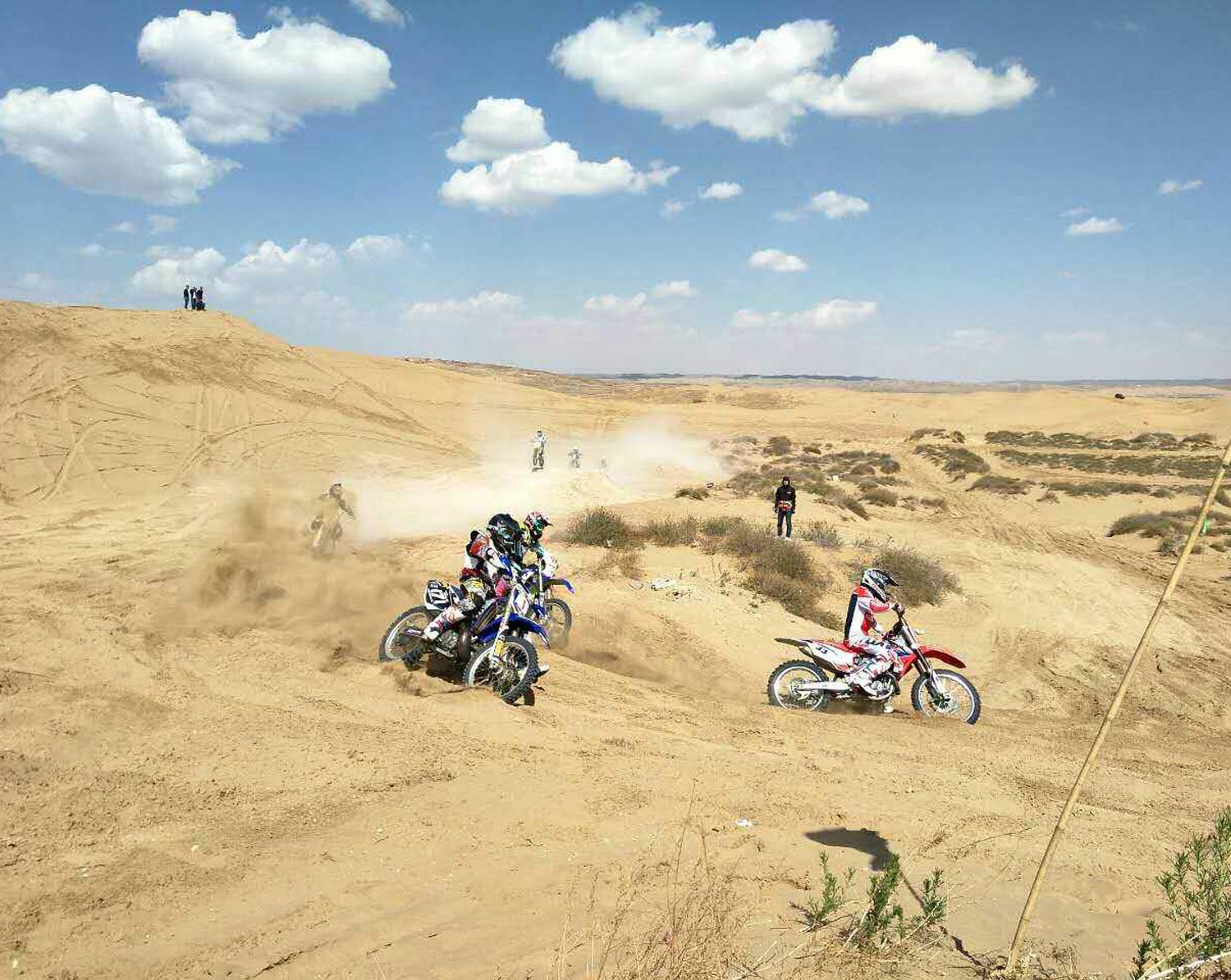 BSE-4X4-bike-racing