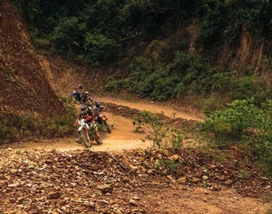 dirt-bike-racing